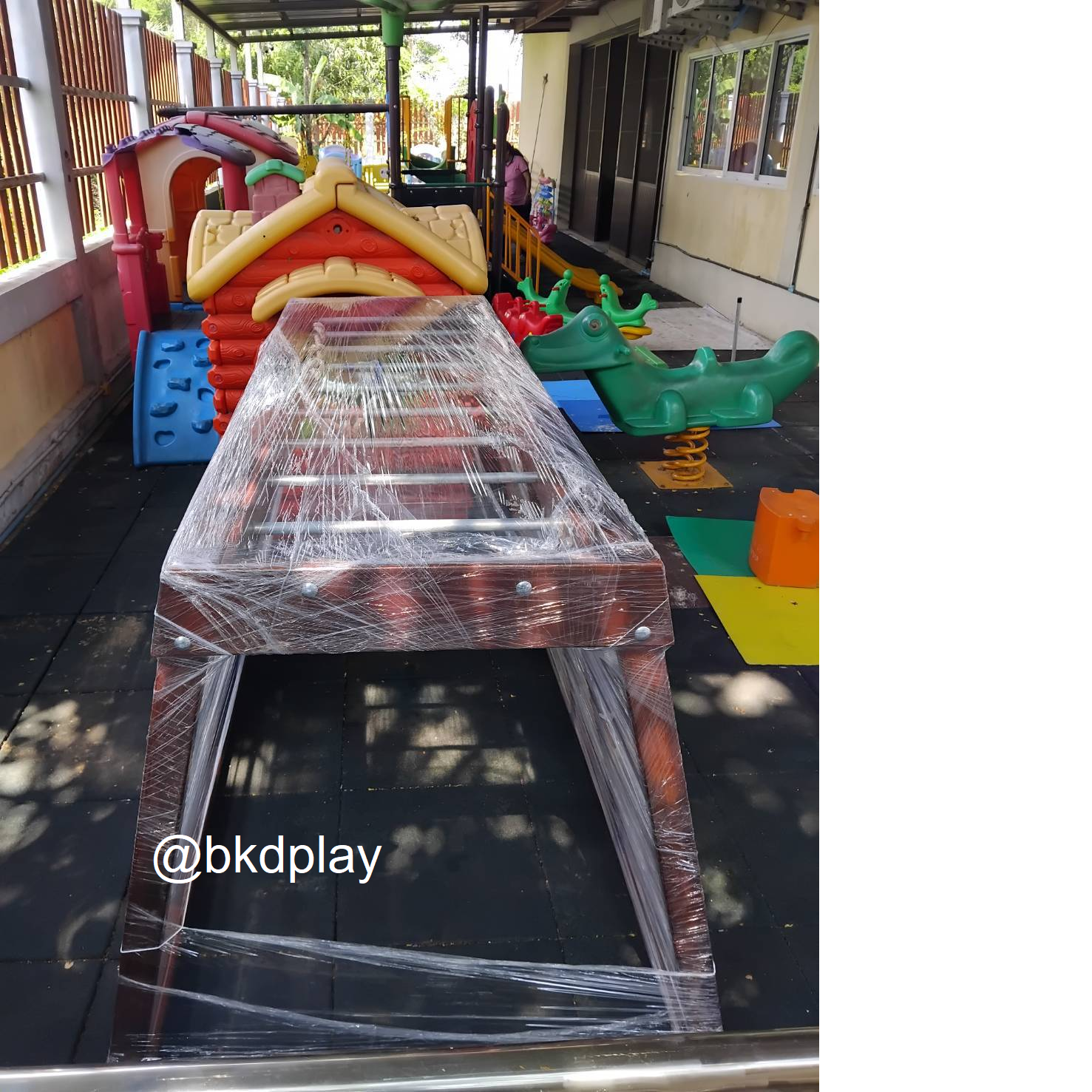 เครื่องเล่นสนามไม้ชุด A งานกลางแจ้งไม้เนื้อแข็ง ปีนป่ายเชือก,ปีนหน้าผา ปีนป่ายไม้ เครื่องเล่นสนามกลางแจ้ง ของเล่นสนาม สินค้าสั่งผลิต woodplayground