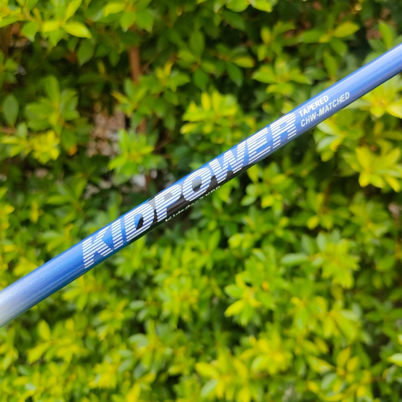 ** ไม้กอล์ฟสำหรับเด็ก ** FW3 USKG ULTRALIGHT FLYER ความยาว 32 นิ้ว ก้าน KIDPOWER ** กริฟเสือมสภาพ ** มีกริพใหม่แถมให้ ดีที่สุดสำหรับๆน้องๆนักกอล์ฟเยาชน!! มือหนึ่ง ของแท้ BY NakaraLuxurious