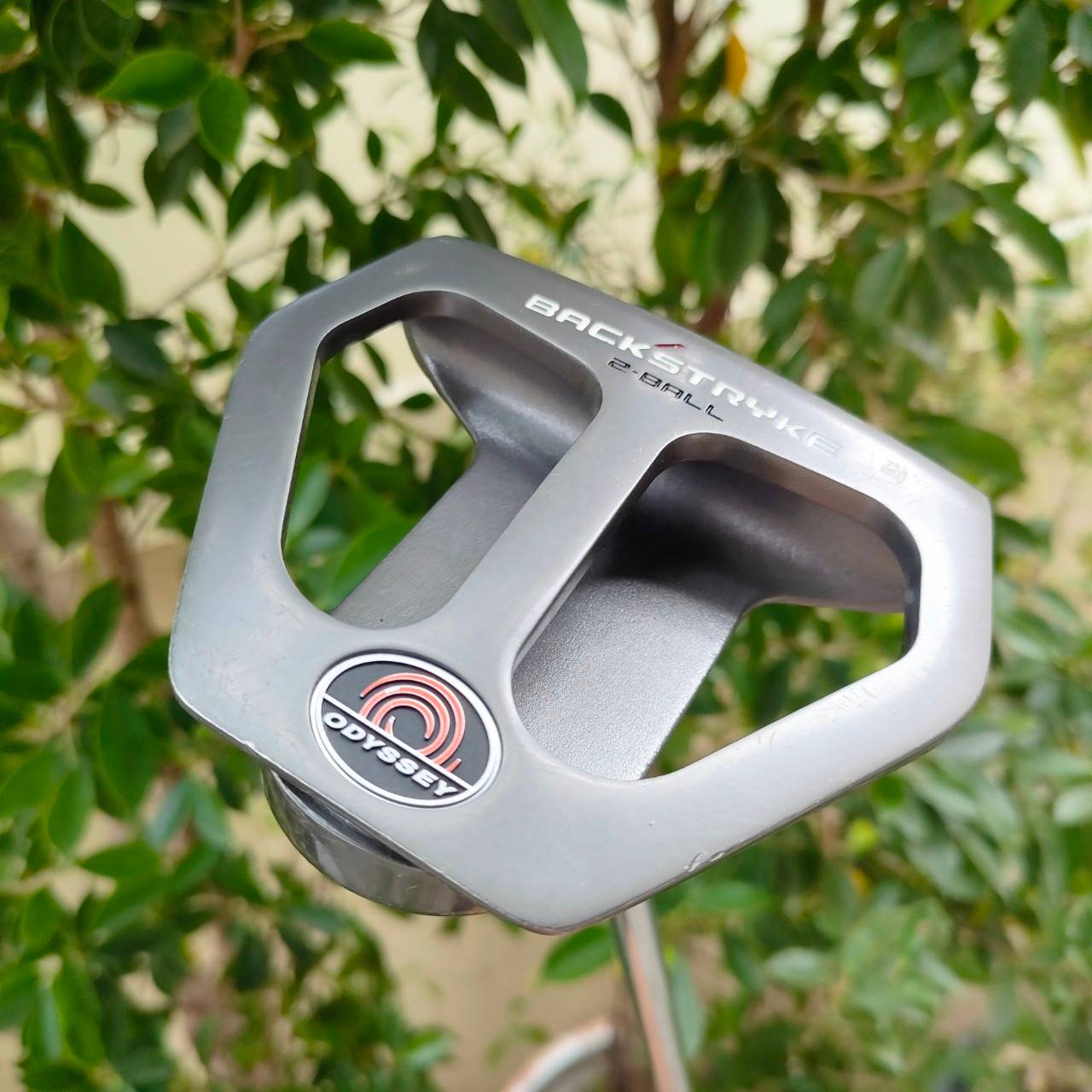 PUTTER ODYSSEY BACKSTRYKE 2-BALL ความยาว 33 นิ้ว กริพ GOLF PRIDE TOUR SNSR ไม้กอล์ฟพรีเมี่ยมมือสอง ของแท้ By NakaraLuxurious