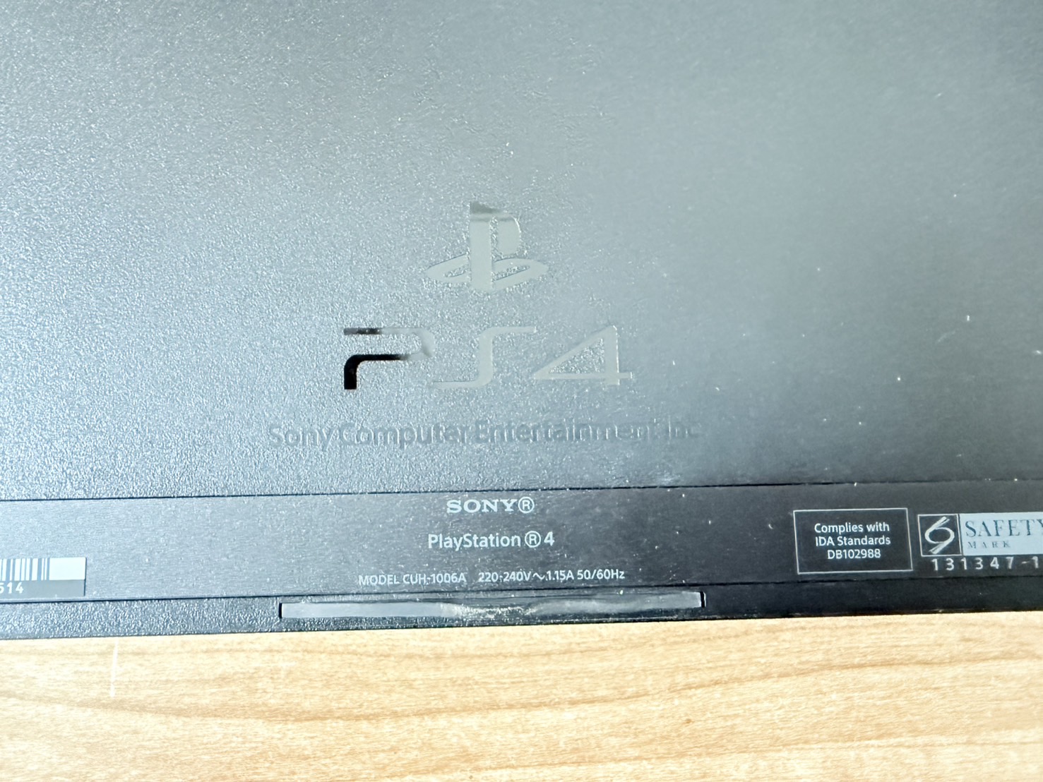 เครื่องเล่นวิดีโอเกม Sony Playstation 4+Dual Shock+Micro USB