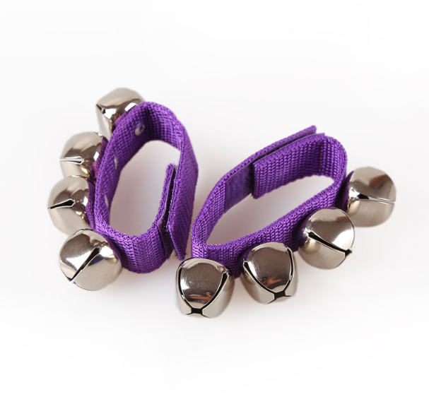 ชุดกระพรวนมือจับ 1 คู่ (คละสี) ของเล่นเสริมพัฒนาการ ,ของเล่นเสริมทักษะ,ของเล่นเด็ก, สื่อการสอนอนุบาล,เครื่องดนตรี และสื่อประกอบจังหวะ ของเล่นอนุบาลพร้อมส่ง