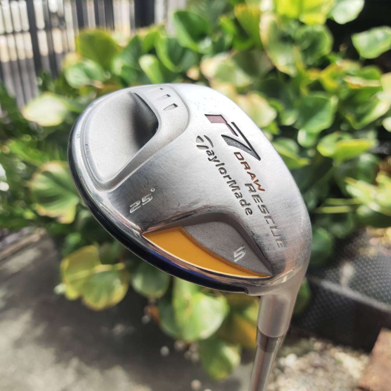 U5 Taylormade R7 Draw Rescue Loft 25 องศา “Draw” ช่วยแก้ปัญหาลูกสไลซ์ ตีตรงมากๆ