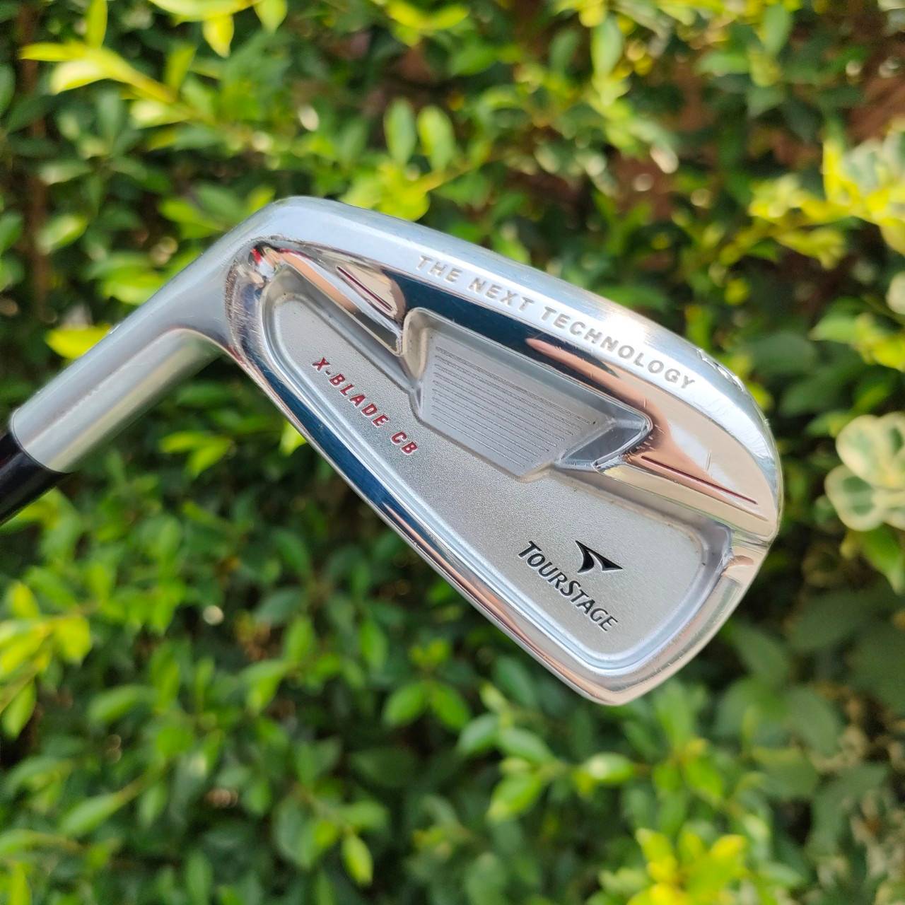 ** ไม้กอล์ฟสำหรับท่านที่ถนัดซ้าย ** ชุดเหล็ก TOURSTAGE X-BLADE CB มีเหล็ก 5-9 เเละ PW ก้าน N.S.PRO 950 FLEX R ชุดเหล็ก FORGED JAPAN เต็มคาราเบล และมี CAVITY BACK ทำให้ตีทั้งง่าย และนั่ม และมันส์ๆ ฟีลลิ่ง FORGED ญี่ปุ่นมาครบ มาเต็ม