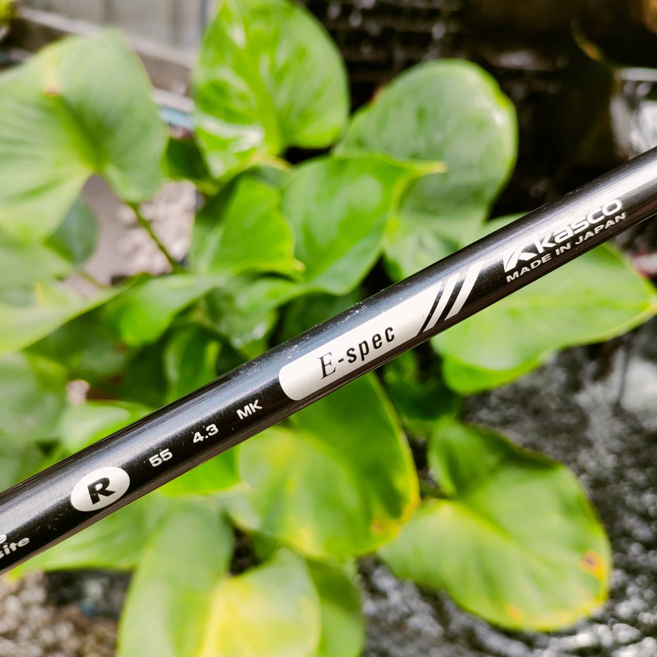 UT Titleist 585-H องศา 24 ตีตรงมากๆ ตีโดนง่าย องศากำลังดี วัสดุดี ออกแบบหมุดน้ำหนักได้ลงตัว ไม้กอล์ฟพรีเมี่ยมมือสอง ของแท้ By NakaraLuxurious