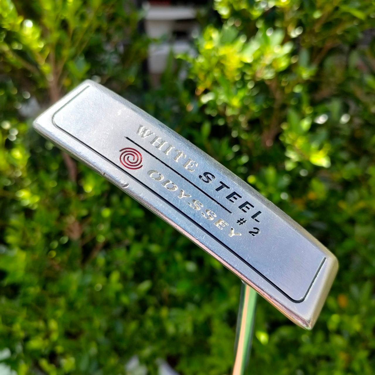 PUTTER ODYSSEY WHITE STEEL #2 รูปทรง STANDARD พัตต์ง่าย นุ่ม แต่รุ่นนี้พิเศษกว่าคือหน้า STEEL ทำให้พัตต์เกาะไลน์มากๆครับ