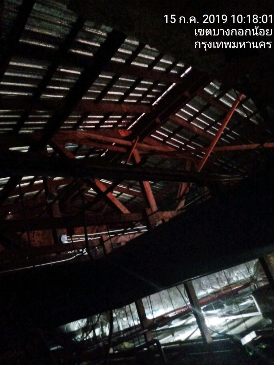 งานซ่อมหลังคา,ฝ้า,ผนัง,หอสมุด รพ.ศิริราช