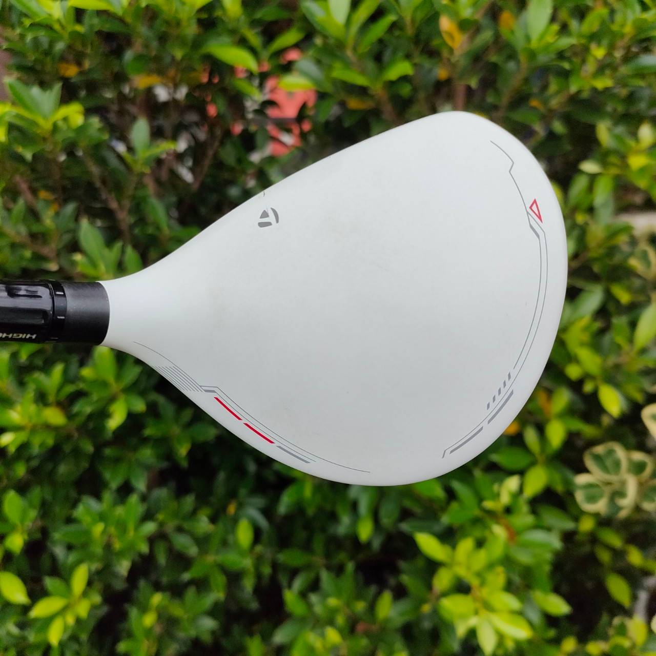 FW5 TAYLORMADE R11 ก้าน FUJIKURA BLUR FLEX S องศา 19 ตีไกลมากๆ ตีง่าย ปรับจูนได้หลายจุดครับ