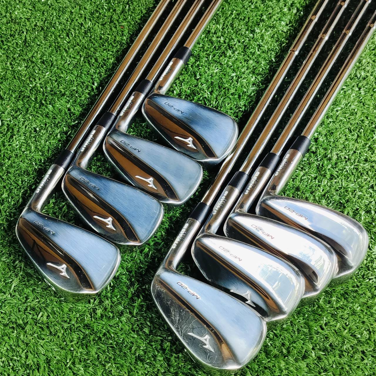 ชุดเหล็ก MIZUNO MP20 วิวัฒนาการจาก DNA ของเหล็กที่เป็นตัวกำหนดเกมกอล์ฟสมัยใหม่ Grain Flow Forged ที่โรงงานในเมืองฮิโรชิม่า ประเทศญี่ปุ่น ไม้กอล์ฟพรีเมี่ยมญี่ปุ่นมือสอง ของแท้ By NakaraLuxurious