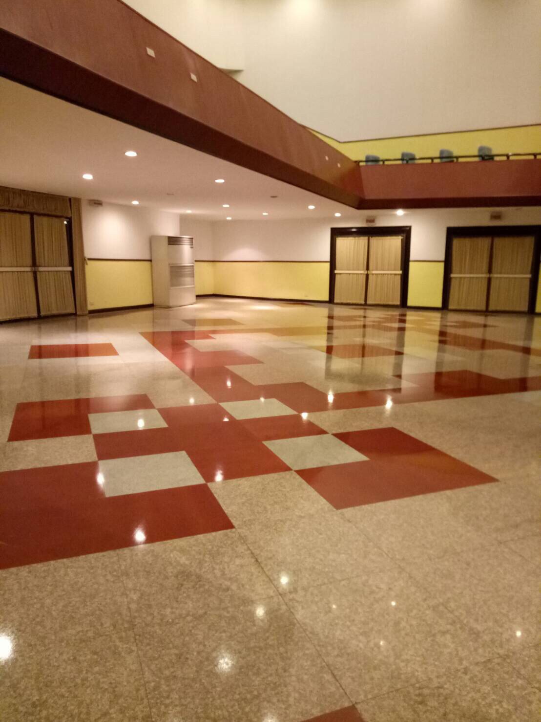 งานที่หอประชุมดุริยางค์ กองทัพเรือกรุงเทพ