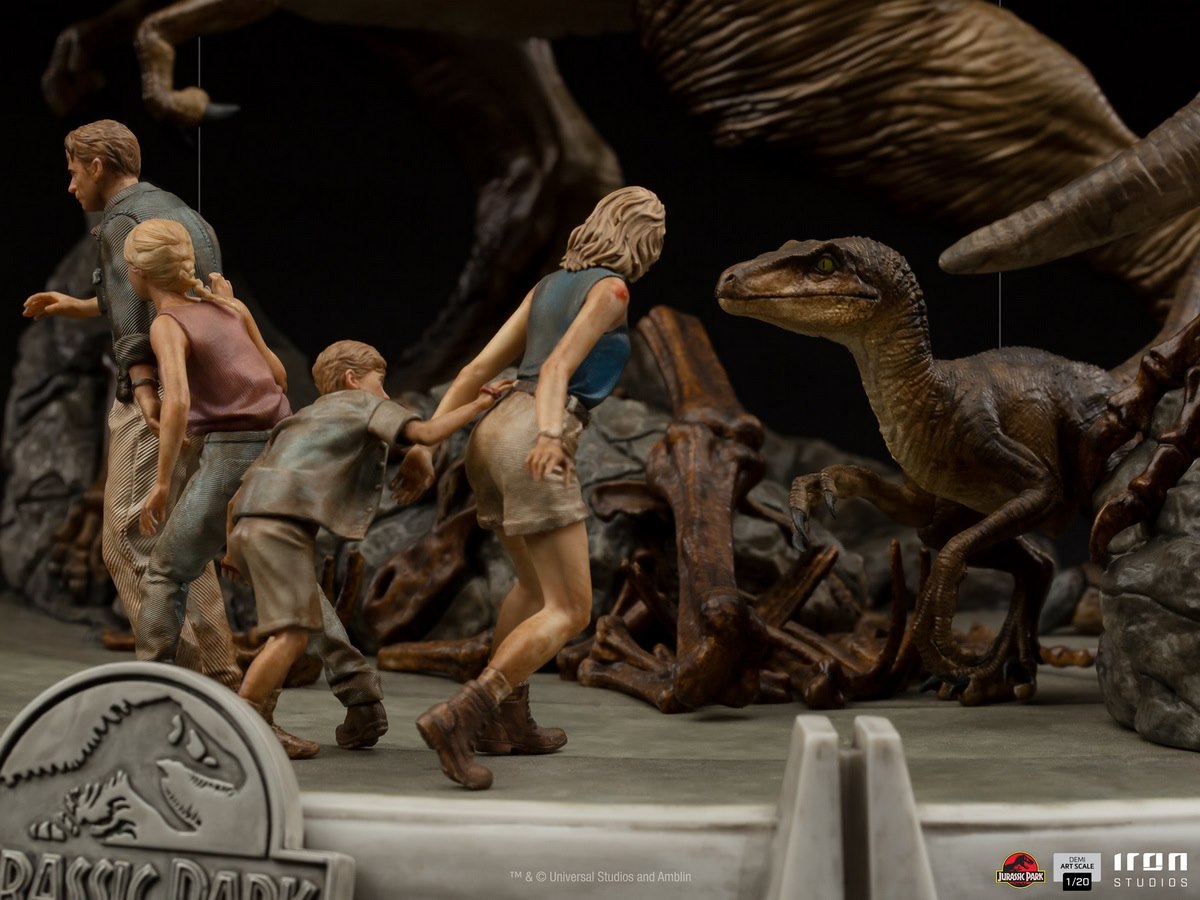 [สั่งจอง]Iron Studios UNIVJP38920-20 1/20 The Final Scene Demi Art Scale – Jurassic Park