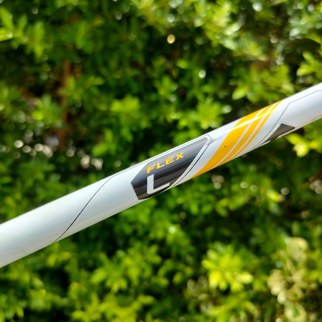** ไม้กอล์ฟสำหรับผู้หญิง ** เหล็ก 8 TAYLORMADE ROCKET BLADEZ ก้าน ROCKETFUEL FLEX L ตีง่าย ก้านเบา และใบกำลังดี **ตัวนี้กริพต้องเปลี่ยนหน่อยครับ** ไม้กอล์ฟมือสอง ของแท้ BY NakaraLuxurious