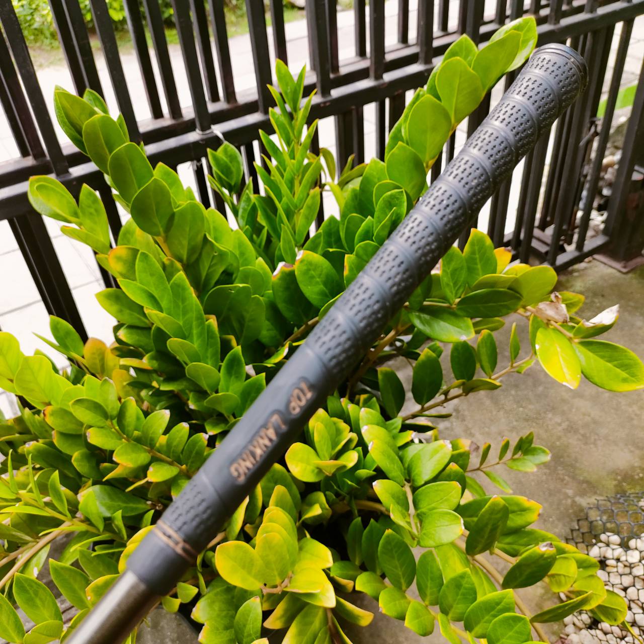 FW9 TOP LANKING องศา 24 ก้านเดิมๆ FLEX R เป็นไม้ที่ตีง่าย องศาเปิด ใช้ตีแทนระยะเหล็กยาว ไม้กอล์ฟพรีเมี่ยมมือสอง ของแท้ By NakaraLuxurious
