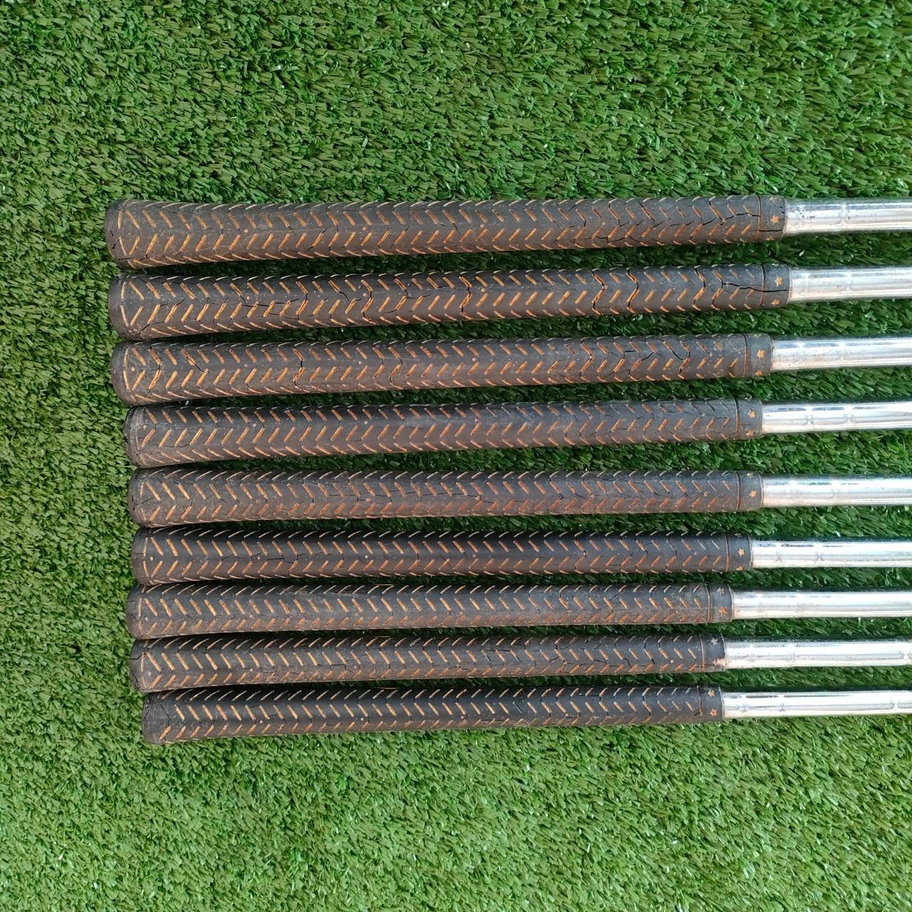 ชุดเหล็ก LYNX USA MODEL มีเหล็ก 3-9 เเละ PW SW ก้าน LYNX FLEX R