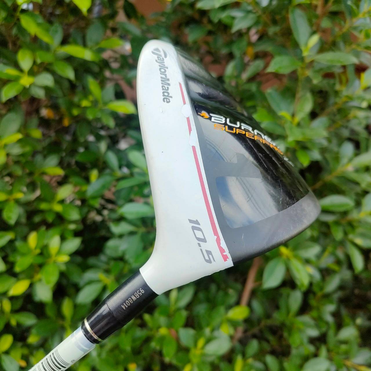 DRIVER TAYLORMADE BURNER SUPERFAST 2.0 องศา 10.5 ก้าน BURNER 2.0 SUPERFAST 65 FLEX R ตัวนี้หัวขาว เน้นตีง่ายเหมือนเดิม เพิ่มเติมคือระยะ และฟีลลิ่งที่ดุดันขึ้น