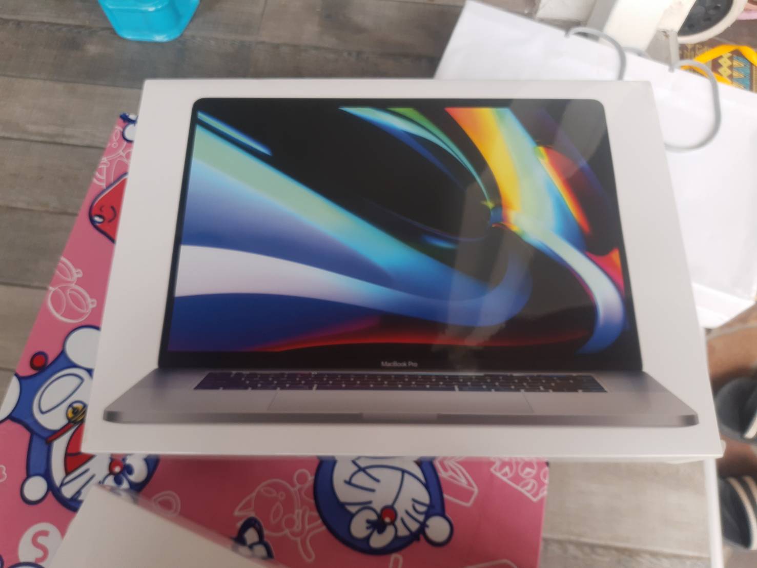 MacBook Pro (16 นิ้ว 2019)