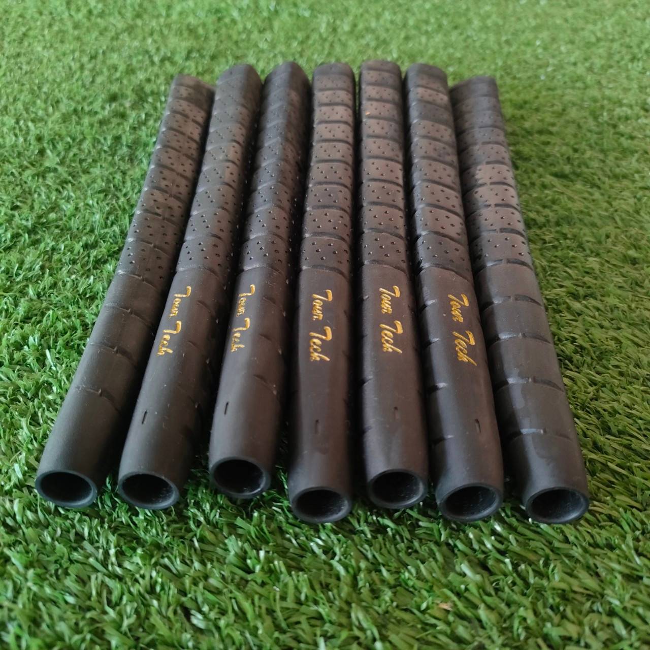 GRIP PUTTER TOUR TECH ของใหม่!! เหนียว นุ่ม หนึบ!! มือหนึ่ง ของแท้ BY NakaraLuxurious
