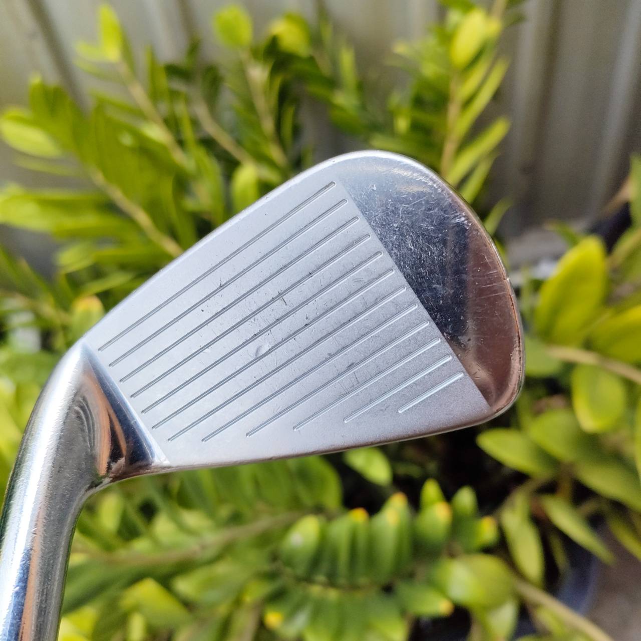 ชุดเหล็ก Titleist AP2 712 ชุดเหล็กประสิทธิภาพสมบูรณ์แบบ เหล็ก FORGED พรีเมี่ยม DUAL CAVITY ตีทั้งนุ่ม ง่าย และได้ระยะที่แม่นยำ ครบเครื่อง ตกหยุดบนกรีน เสียงกระทบลูกเพราะมาก ไม้กอล์ฟพรีเมี่ยมมือสอง ของแท้ By NakaraLuxurious