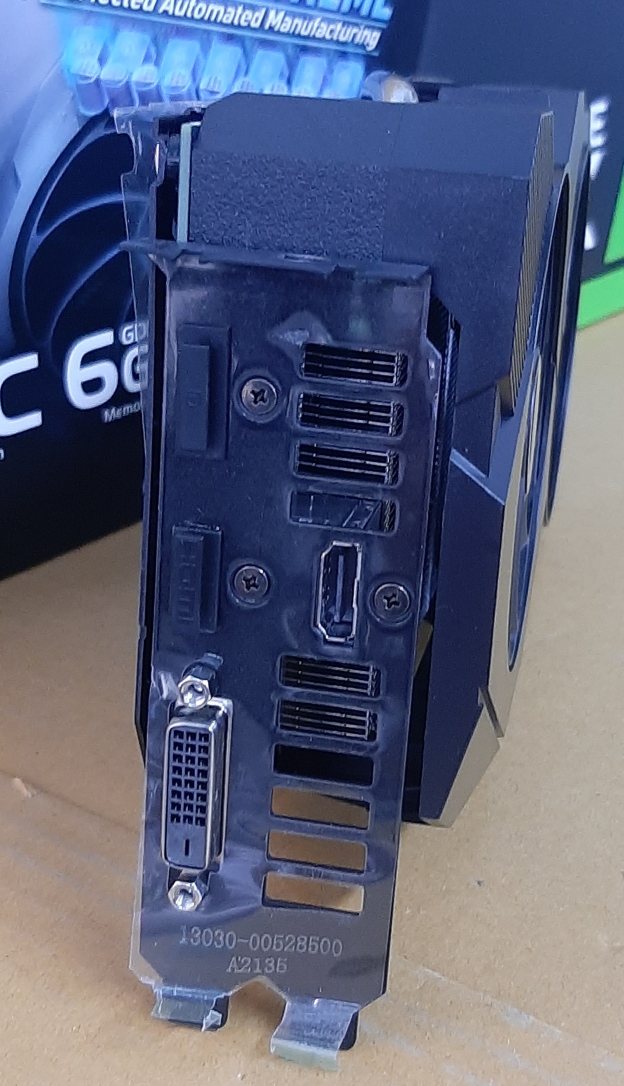 การ์ดจอมือสอง ประกันร้าน 1 เดือน Asus RTX2060 6GB DDR6 1 x DP 2 x HDMI 1 x DVI-D สภาพดี