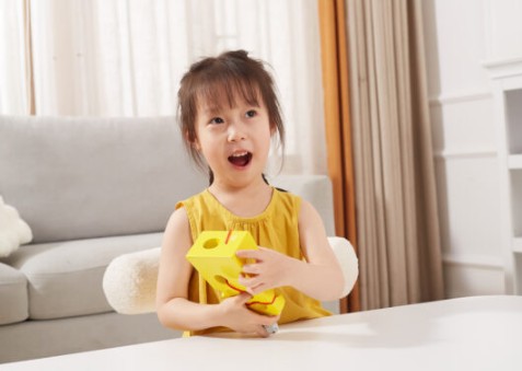 ชุดฝึกร้อยเชือกหนูกินก้อนชีส ของเล่นเสริมพัฒนาการ, ของเล่นเด็กอนุบาล, สื่อการสอนเด็กอนุบาล วัสดุและสี ปลอดภัยต่อเด็ก มีมาตรฐาน มอก. ตามที่ สพฐ. กำหนด