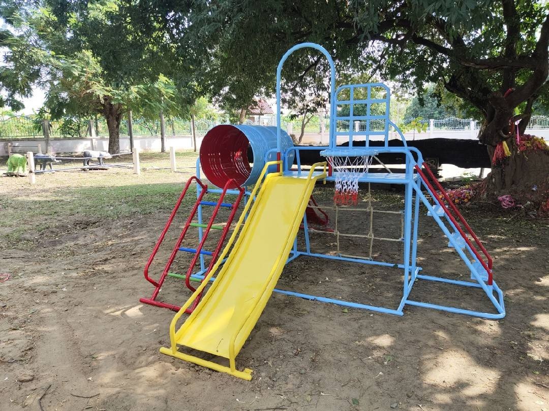เครื่องเล่นสนามชุดรวมD ประกอบด้วยสไลเดอร์ปีนป่ายแป้นบาสและถังลอด, เครื่องเล่นสนามกลางแจ้ง , เครื่องเล่นสนามเหล็ก, ของเล่น, OutdoorPlayground,สนามเด็กเล่น,เครื่องเล่นงบสพฐ.ประชารัฐ ราคาโรงงาน