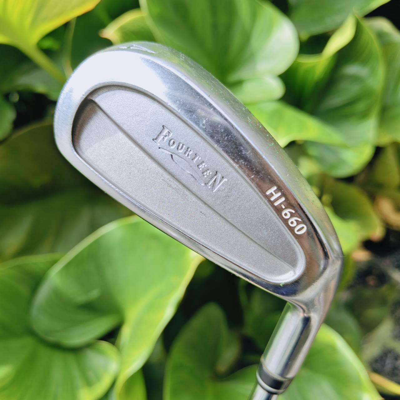 เหล็ก 4 FOURTEEN HI-660 ไฮบริดเหล็ก (Driving Iron) ที่ขึ้นชื่อเรื่องความแม่นยำและตีง่าย