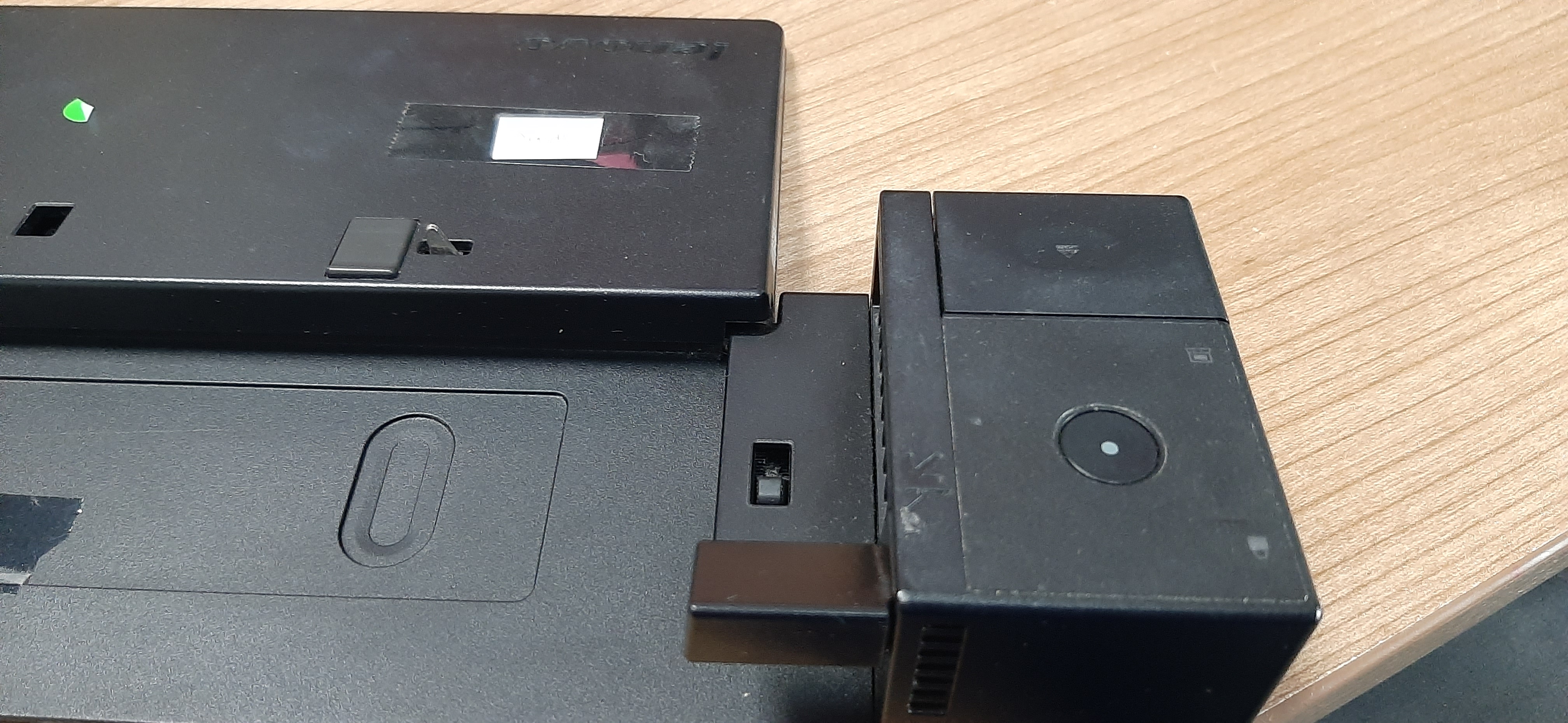 Docking มือสอง สภาพดี Docking Lenovo PN SD20A06038 Type 40A1 ประกันร้าน 1 เดือน