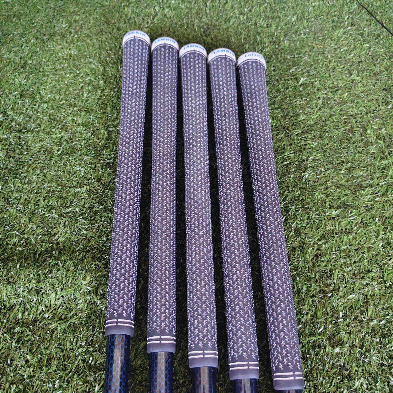 TaylorMade SIM2 MAX OS Super Game-Improvement Irons ที่ให้ทั้ง “ระยะ + ความมั่นใจ” ในทุกช็อต