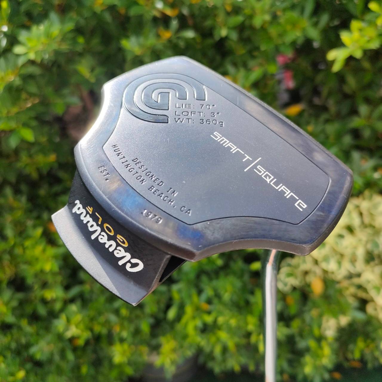 PUTTER CLEVELAND SMART SQUARE ความยาว 34 นิ้ว พัตต์ตรง!! สภาพสวยเดิมๆเลย มี COVER มาให้ด้วย รุ่นนี้เล็งง่ายกว่าเป็นสี่เหลี่ยม และออกแบบให้เป็นการชดเชยความผิดพลาดอย่างสูงสุด!! ไม้กอล์ฟมือสอง ของแท้ BY NakaraLuxurious