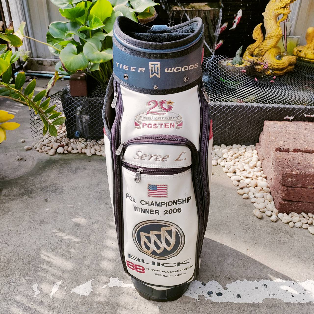 ถุงกอล์ฟ BUICK รุ่น TIGER WOODS ของแท้ มือสอง หายากมาก ราคาแพง ภายในบุกำมะหยี่ ถุงสวยมากๆ ไม้กอล์ฟพรีเมี่ยมมือสอง ของแท้ By NakaraLuxurious