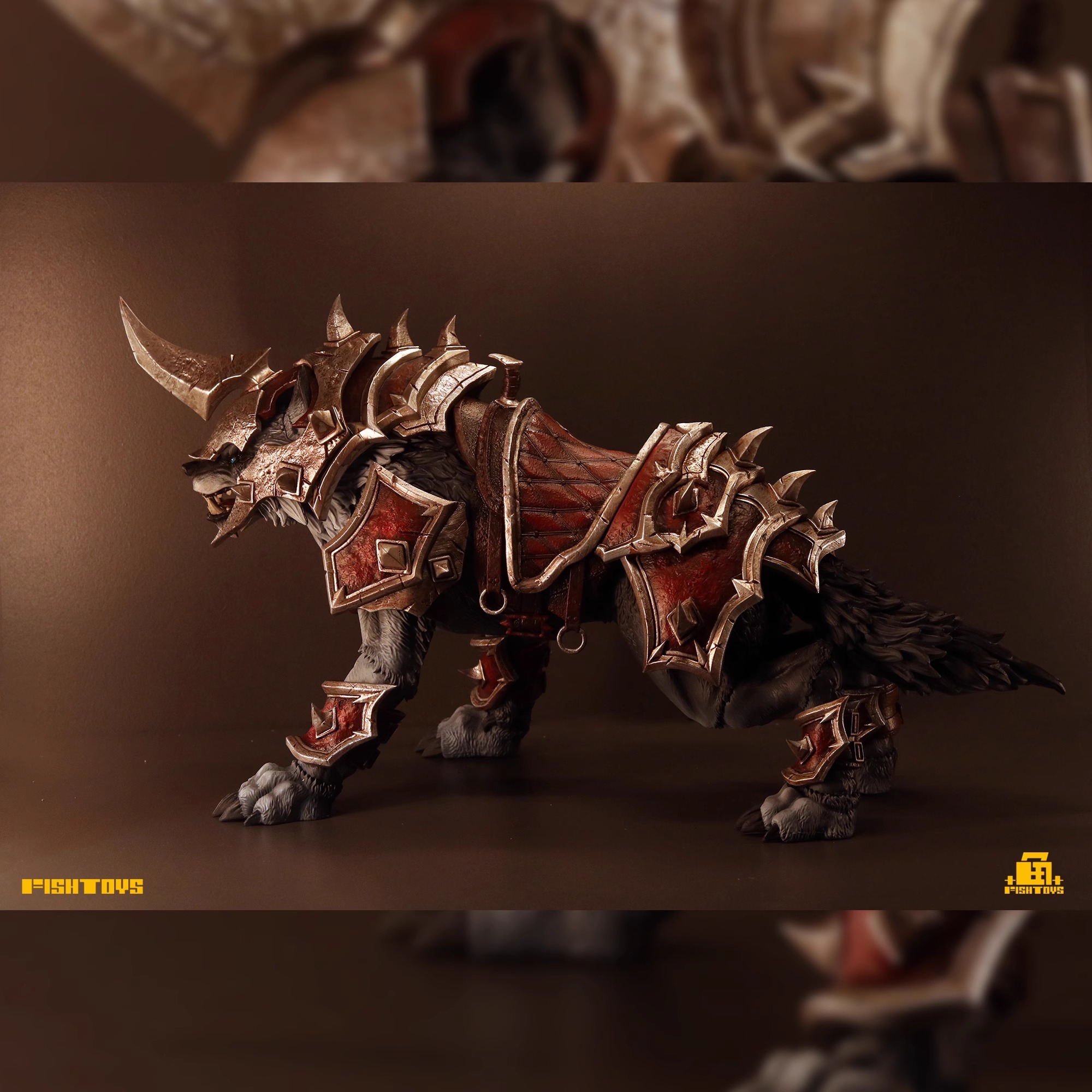 [พร้อมส่ง] Fish toys (D20 Studio) Glory Wolf หมาป่าชุดเกราะถอดได้ 38ซม.- B : Red Silver Armor Gray Wolf Set HY-031