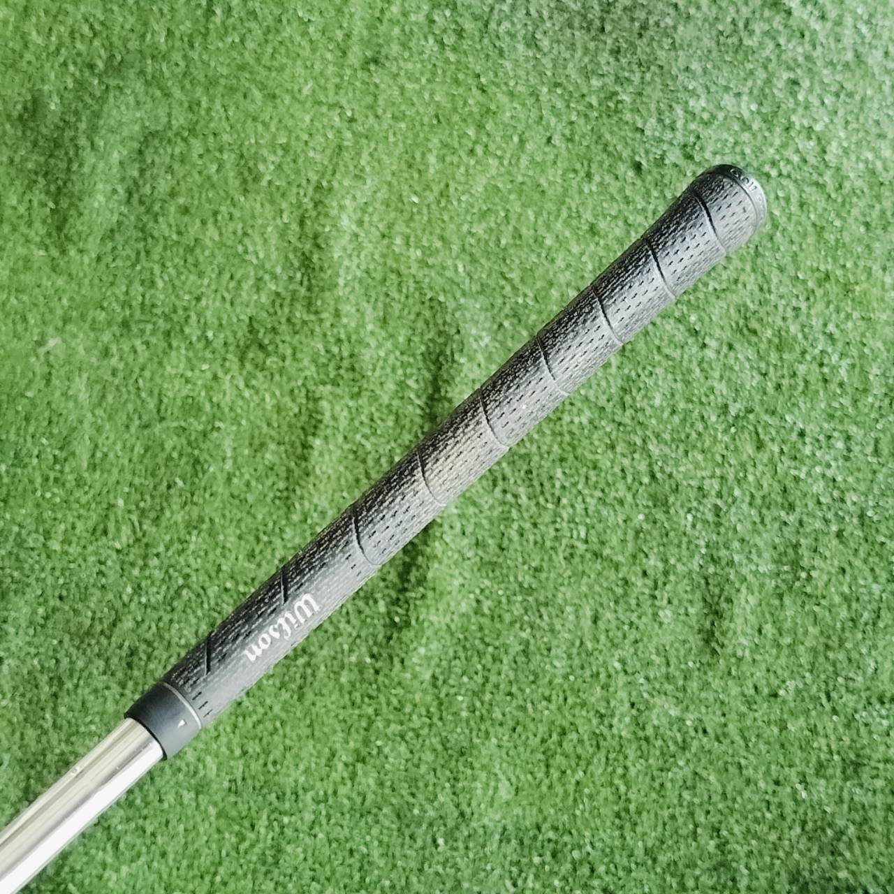 WEDGE WILSON DYNA POWERED องศา 52 BOUNCE 3 ก้าน DG S400 ก้านเหมาะกับ WEDGE โดยตรงเลย วัสดุดีมากชิพนุ่ม หน้าขัดทรายสวยมาก ไม้กอล์ฟพรีเมี่ยมมือสอง ของแท้ By NakaraLuxurious