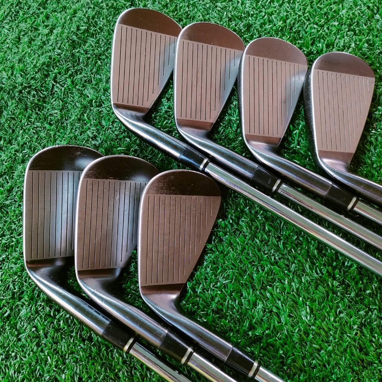 ADAMS IDEA BLACK CB3 IRONS มีเหล็ก 4 - 8 เเละ PW GW ก้าน KBS TOUR 90 สุุดๆชุดนี้ เหล็ก FORGED CAVITY ก้าน KBS แน่นๆ แบรนด์ ADAMS คุณภาพสูงมากๆ ไม้กอล์ฟมือสอง ของแท้ BY NakaraLuxurious