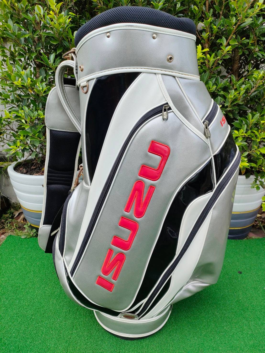 ถุงกอล์ฟ MIZUNO แท้ติดโลโก้ ISUZU มือสอง