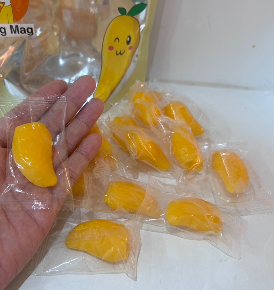 EXP 03/04/2026 MAG MAG มะม่วงดึ๋งดึ๋ง ขนาด 240 กรัม. (Mamuang Dueng Dueng 240g.)