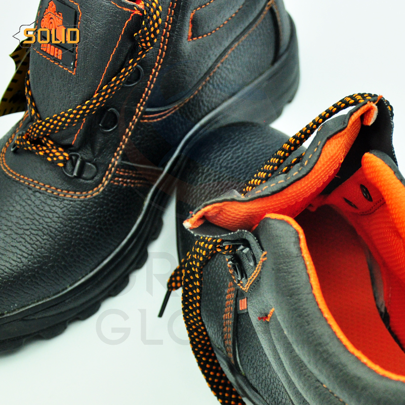 SOLID รองเท้า เซฟตี้ นิรภัย ปกป้องเท้า กันน้ำมัน กันไฟ กันกระแทก เหมาะสำหรับงานช่าง งานก่อนสร้าง งานสำรวจ