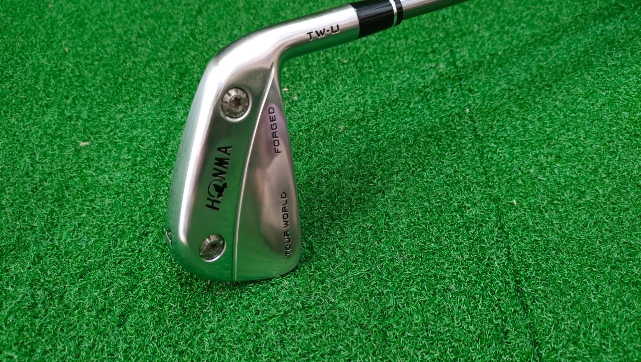 เหล็ก 4 HONMA TOUR WORLD FORGED
