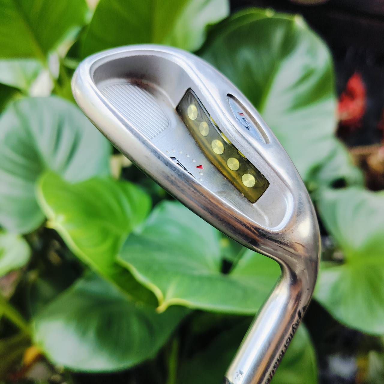 ชุดเหล็ก Taylormade RAC R5 รุ่นนี้ตีง่ายอย่างมาก และถ้าใครเลยลอง จะรู้ว่าตีไกลกว่าปกติมาก ไม้กอล์ฟพรีเมี่ยมมือสอง ของแท้ By NakaraLuxurious