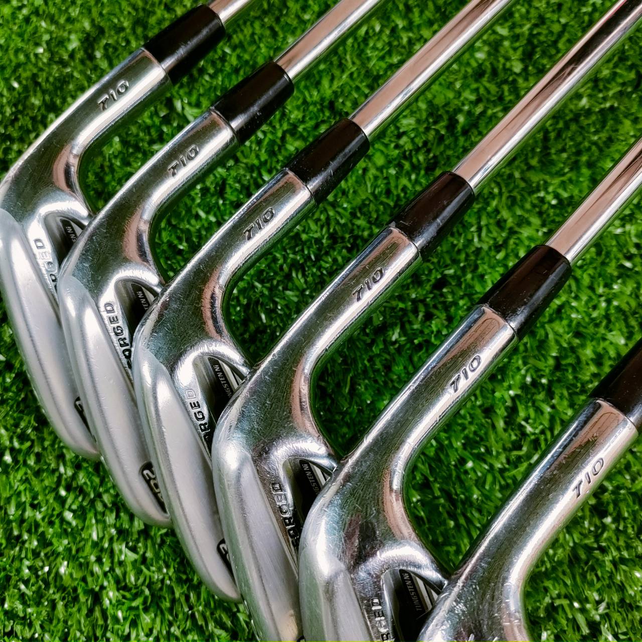 ชุดเหล็ก Titleist AP2 710 ก้าน NS PRO 950 FLEX S ก้านเหล็กเบา ตระกูล AP2 จะตีง่าย และตีไกล ได้ระยะ เนื้อเหล็ก FORGED พรีเมี่ยม ไม้กอล์ฟมือสอง ของแท้ BY NakaraLuxurious
