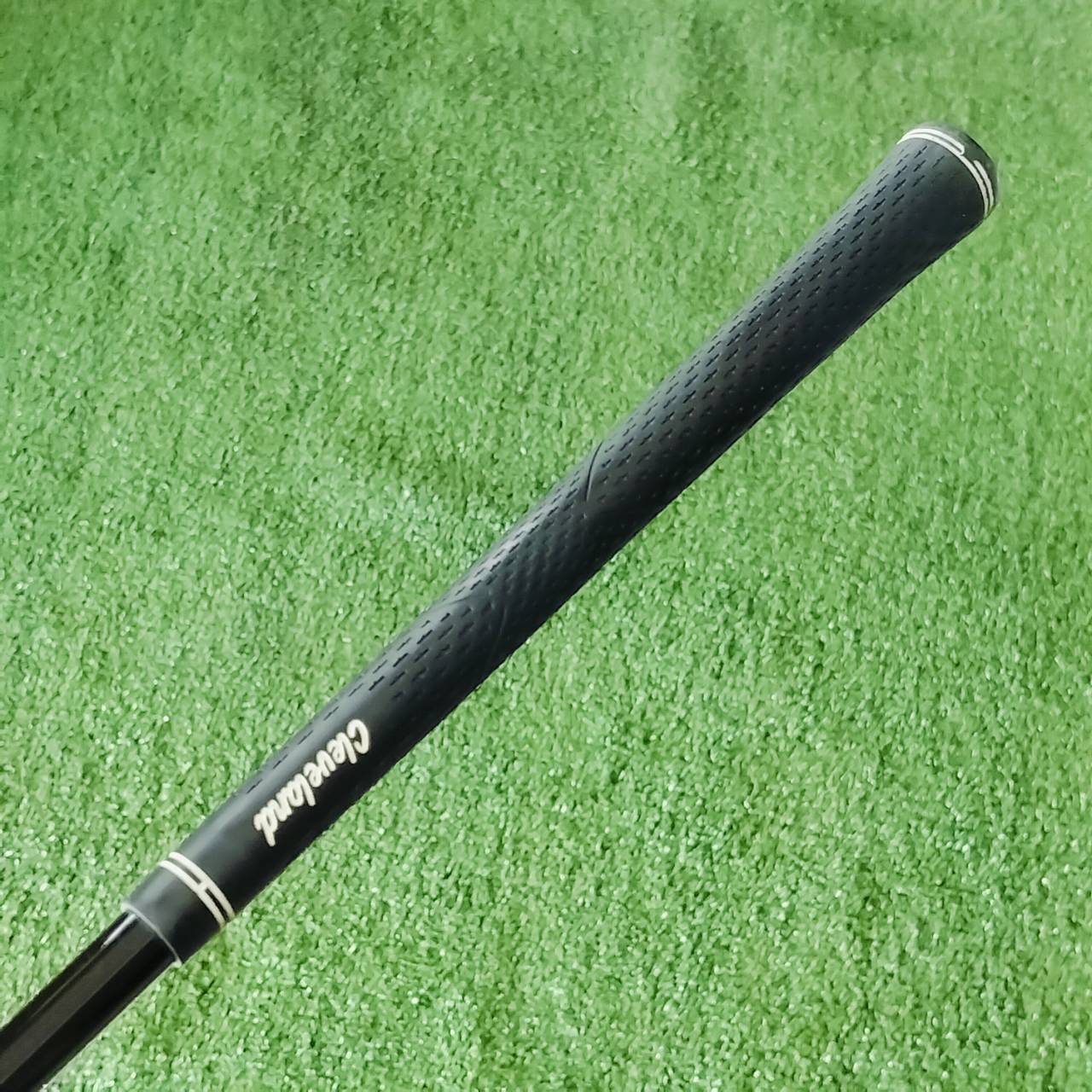 ชุดเหล็ก CLEVELAND LAUNCHER ชุดเหล็กตีง่าย มาตรฐานสูง สภาพสวยเดิมทุกชิ้น ทั้งก้านและกริพ ไม้กอล์ฟพรีเมี่ยมมือสอง ของแท้ By NakaraLuxurious