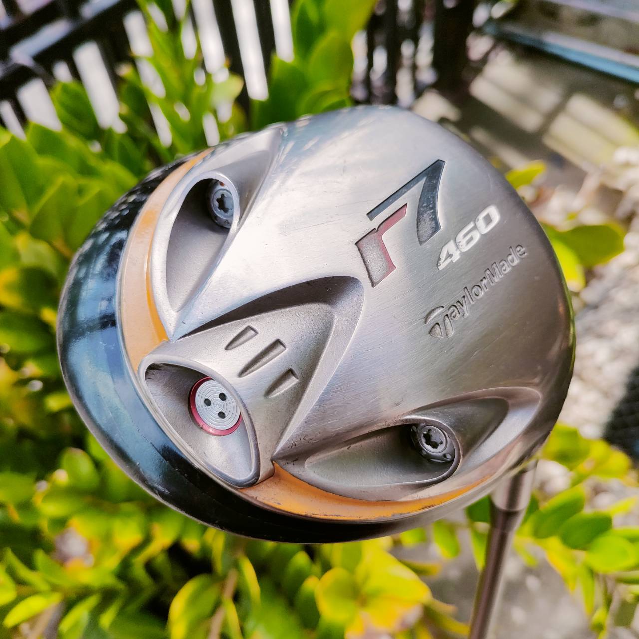 Driver Taylormade r7 460 องศา10.5 ก้านโม VISTAPRO FIFTY FLEX R หัวใหญ่ 460 CC. จุดสวีตสปอตกว้าง ตีโดนง่าย คุมทิศทางดีเยี่ยม ชดเชยความผิดพลาดสูงสุด และเร่งให้ได้ระยะมากที่สุด!!! ไม้กอล์ฟพรีเมี่ยมมือสอง ของแท้ By NakaraLuxurious