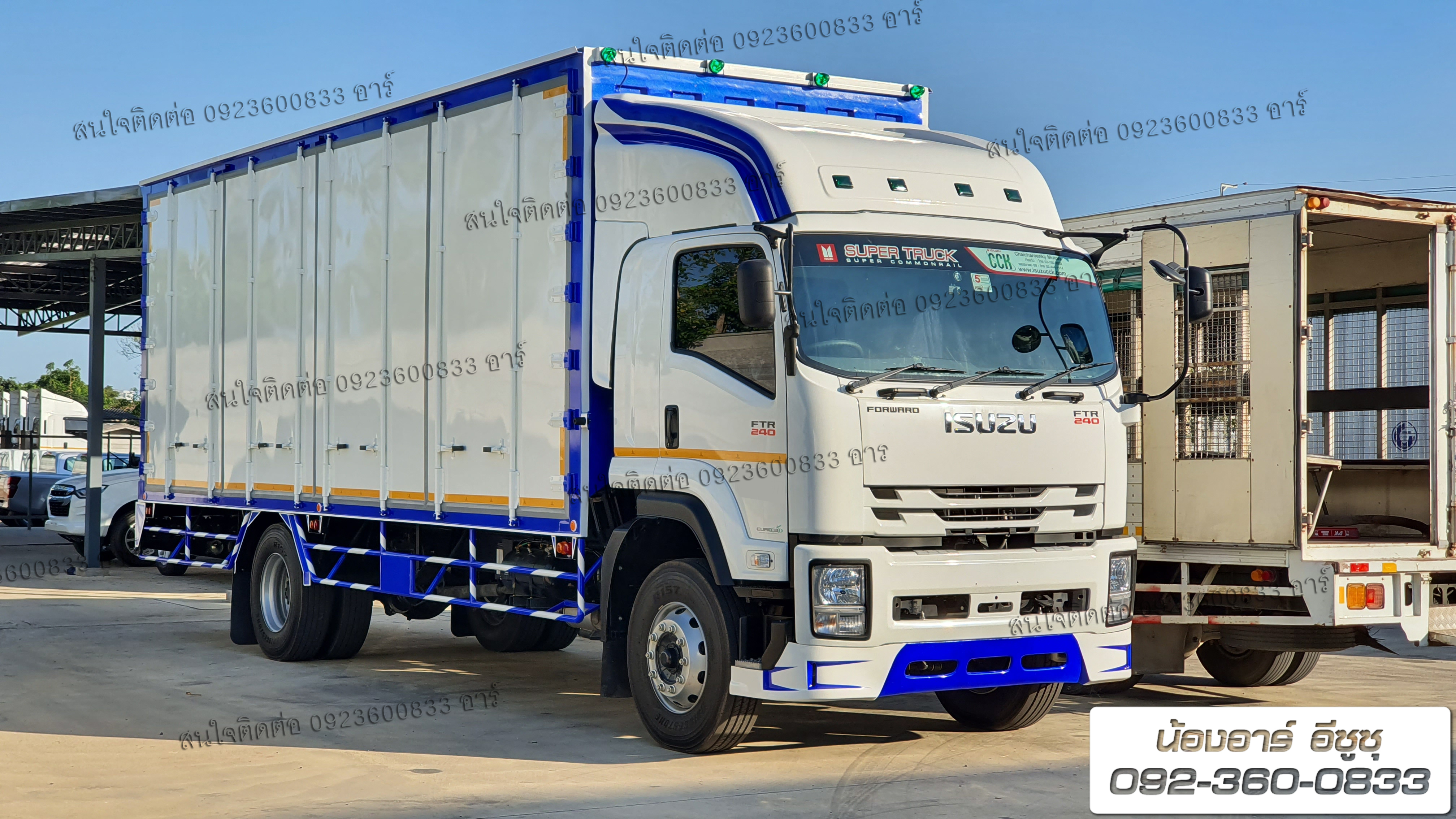 6 ล้อ ISUZU FTR240 แรงม้า พร้อมตู้บรรทุก ประตู 10 บาน
