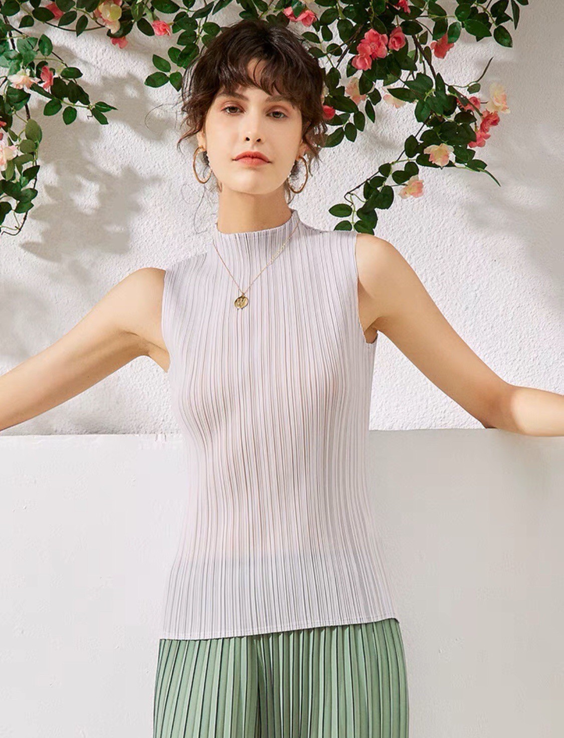 2MUAY BASIC รุ่น GJO7658 BASIC HIGH NECK PLEATED TOP เสื้ออัดพลีทงานคุณภาพ 22สี FREE SIZE