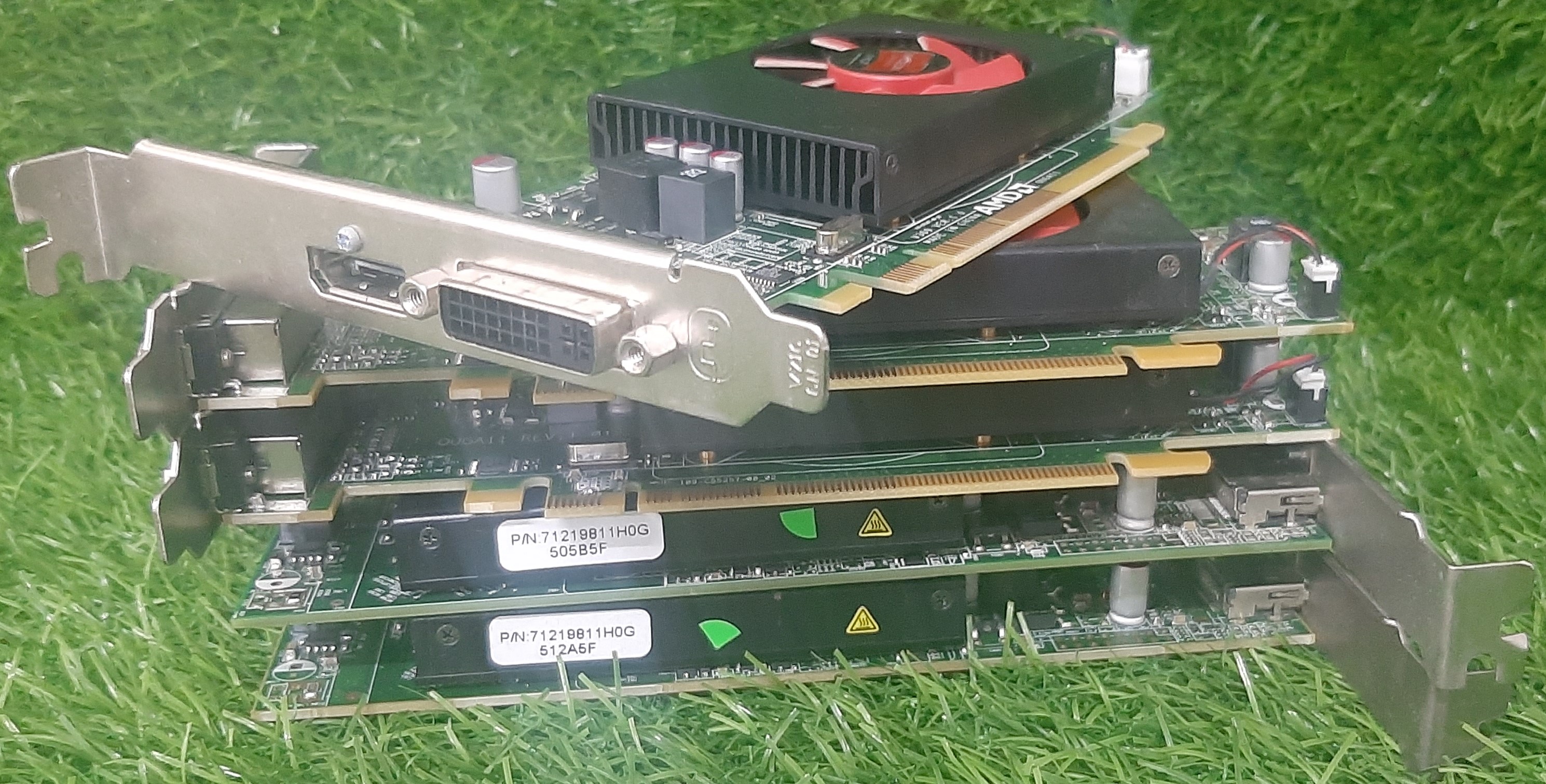 การ์ดจอมือสองสภาพดี ประกันร้าน 1 เดือน AMD R5 240 1GB DDR3