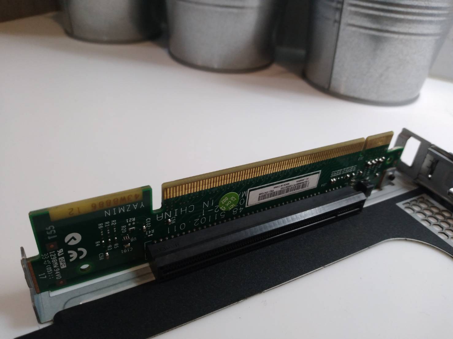 IBM 43V6936 PCI-E Riser Card x3550 w/ Full Height Bracket