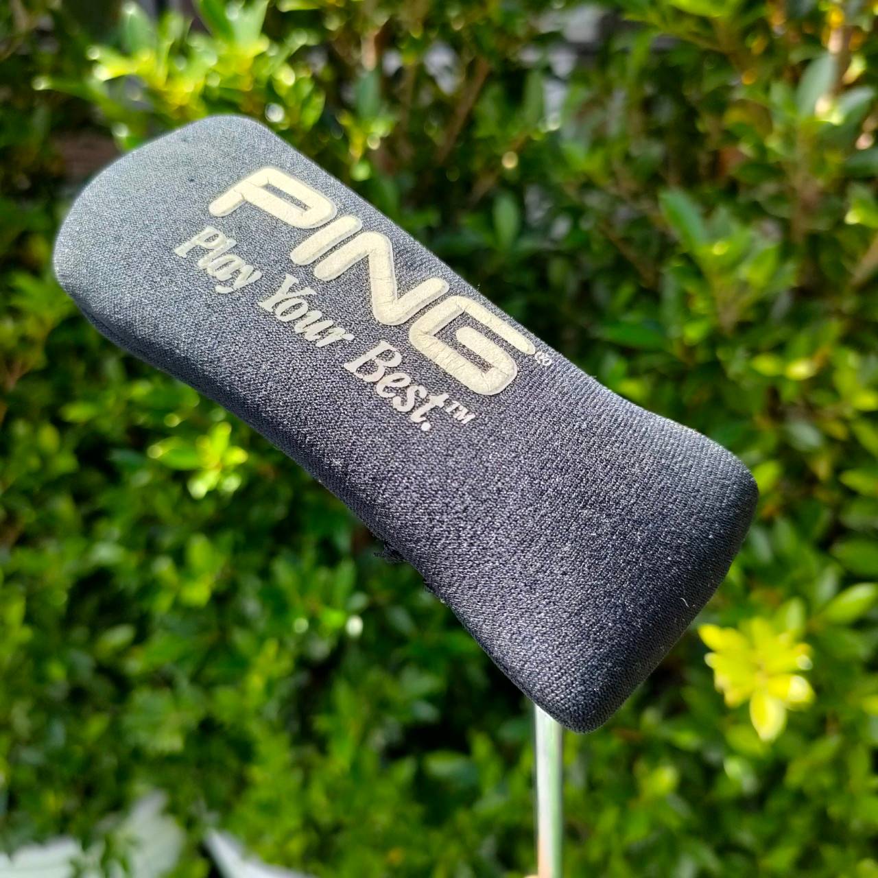 PUTTER PING ANSER 2 เป็นรุ่นดัง ที่สร้างชื่อเสียงให้กับ PUTTER PING สภาพสวยมากๆ กริพเปลี่ยน ELiTE ใหม่เอี่ยม ก้านกริพเดิม มี COVER ให้ด้วยครับ