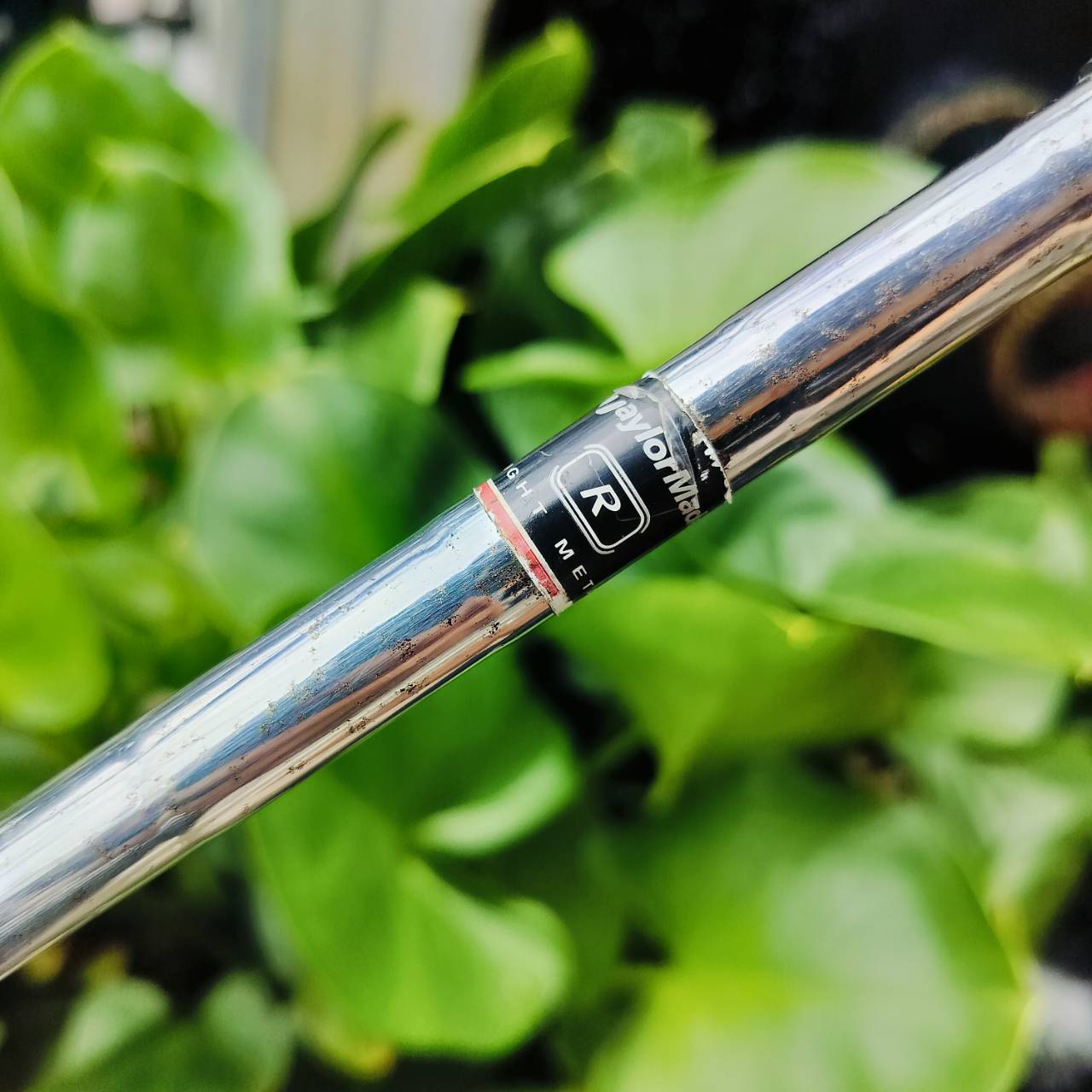 ชุดเหล็ก Taylormade R360 XD ก้านเหล็ก Taylormade FLEX R รุ่น XD เป็นรุ่นหน้าเด้ง ตีไกลมากๆ และชุด 360 เป็นใบใหญ่ตีง่ายที่สุด ฟีลลิ่งที่แสนนุ่มนวล สภาพสวยงามค่ะ ไม้กอล์ฟพรีเมี่ยมมือสอง ของแท้ By NakaraLuxurious