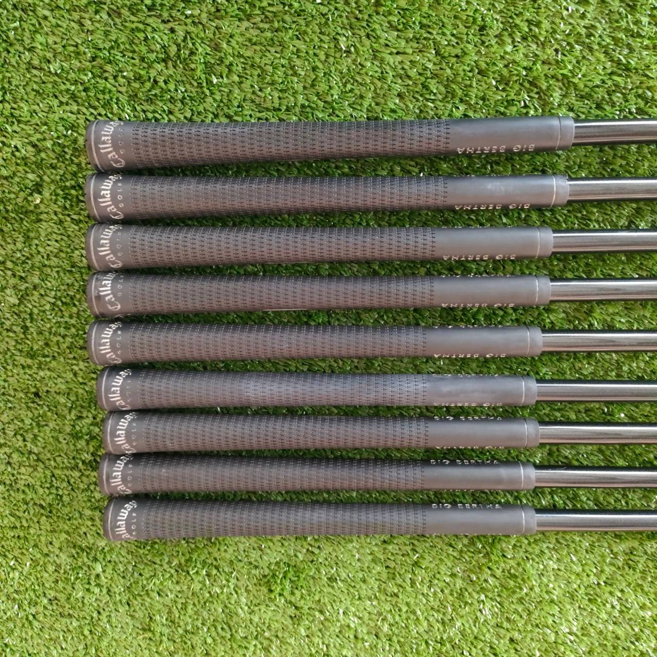 ชุดเหล็ก CALLAWAY BIG BERTHA มีเหล็ก 4-10 เเละ SW W ก้าน RCH 75 i FLEX R ตีง่ายมากๆเพราะใบใหญ่ Cavity ลึกมากๆ ก้านเจาะทะลุ ทุกชิ้น ได้ความรู้สึกดีมาก ท่านที่หาเหล็กตีง่ายๆ คุณภาพ ระดับมาตรฐาน ไม่อยากใช้เหล็กจีน ต้องชุดนี้เลยครับ พลาดไม่ได้ ตีดีมากๆครับ