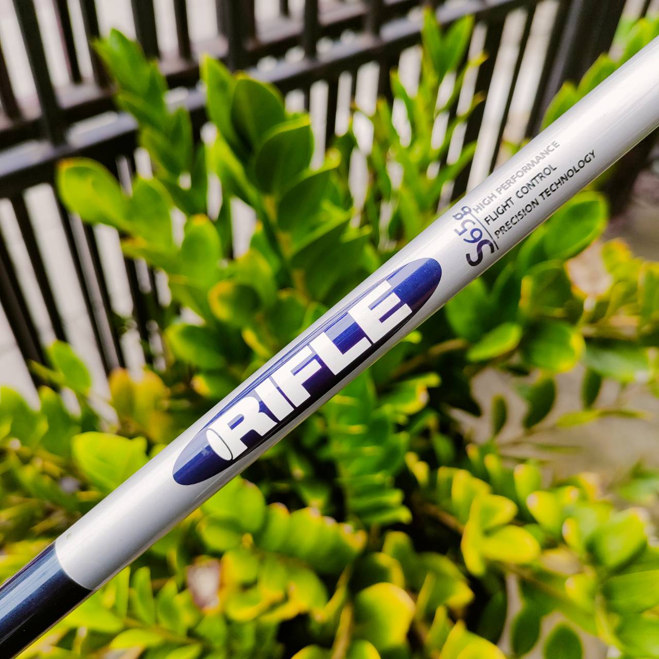 ก้าน RIFLE ของใหม่ เป็นก้านใส่ Driver ยาว 46 หนัก 65 FLEX S ก้านคุณภาพ ไม่เคยใช้งาน เก่าเก็บในสต๊อค ลดล้างสต๊อค!!! ไม้กอล์ฟพรีเมี่ยมมือสอง ของแท้ By NakaraLuxurious