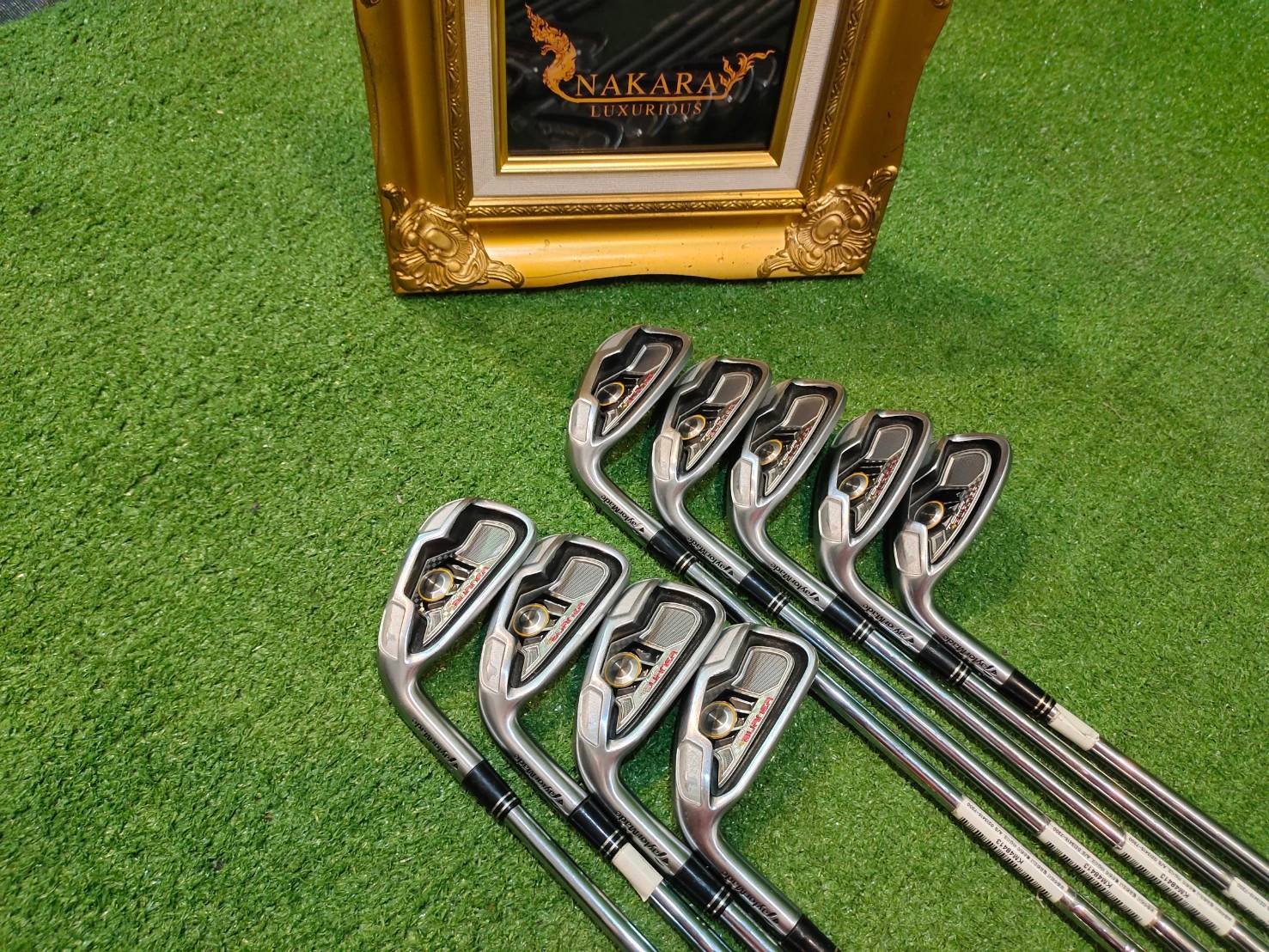 ไม้กอล์ฟมือซ้าย ชุดเหล็ก Taylormade TOUR BURNER