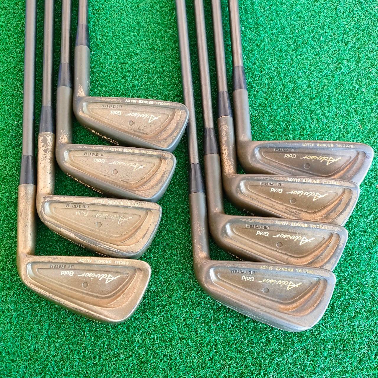 ชุดเหล็ก DAIWA ADNIADR GOLD มีเหล็ก 3 - 10 สุดยอดวัสดุพรีเมี่ยม ก้าน LITE TOUCH ก้านกราไฟต์ของ DAIWA ระดับโลกแน่นอนครับ สติ๊กเกอร์เดิมๆหมด